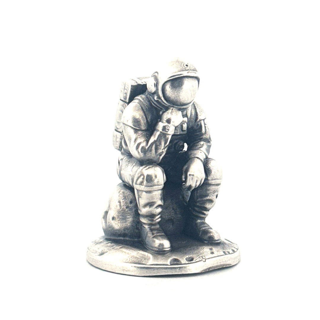 Astronaut Thinker