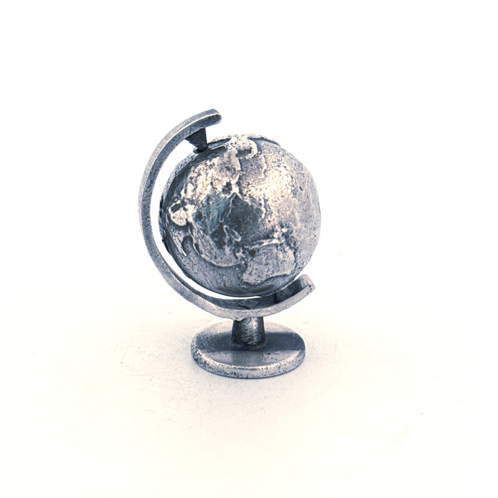 Globe