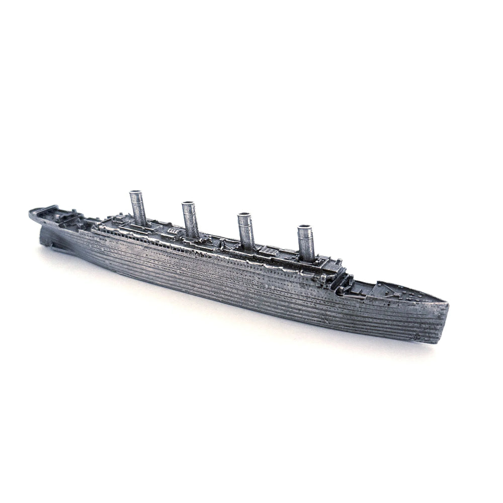 Titanic hand-poured 999+ silver statue by Gold Spartan