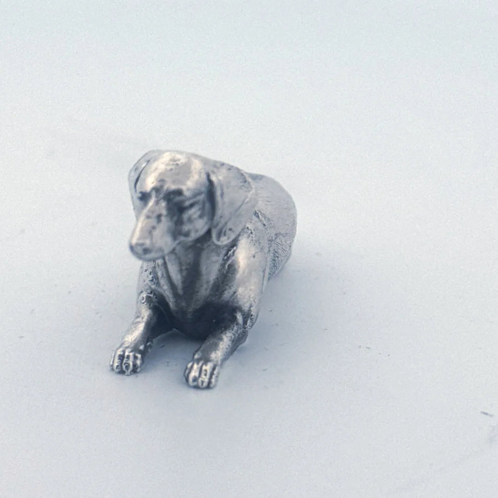 Dachshund hand-poured 999+ silver statue by Gold Spartan