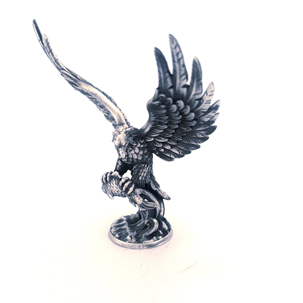 Eagle hand-poured 999+ silver statue by Gold Spartan