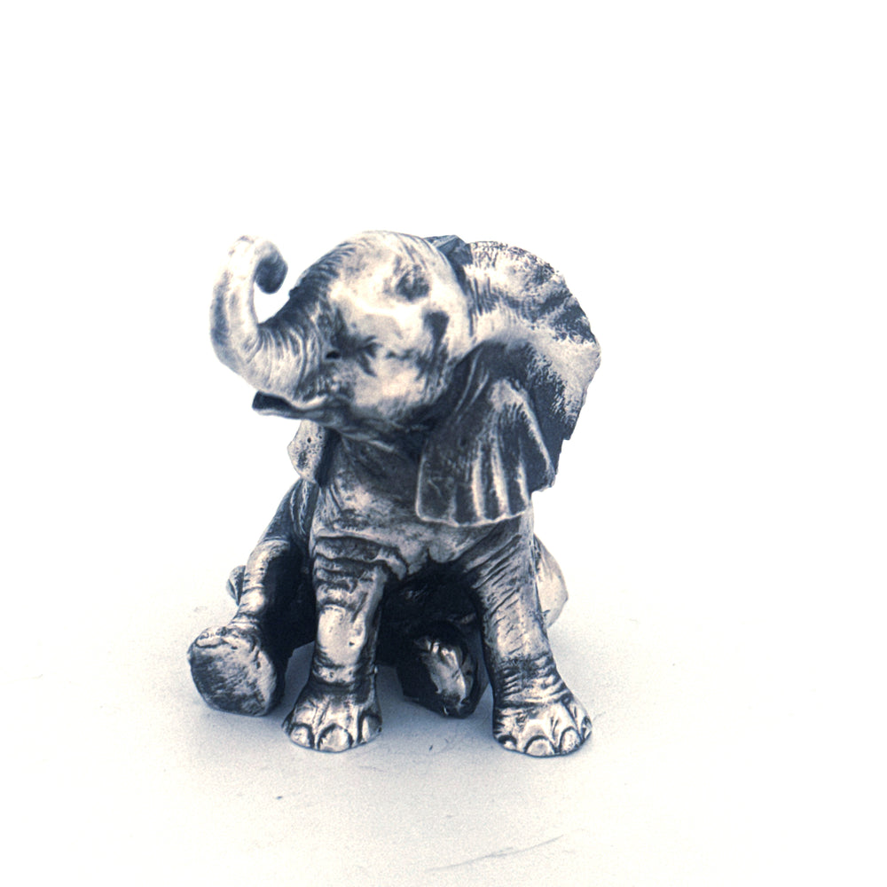 Baby Elephant hand-poured 999+ silver statue by Gold Spartan