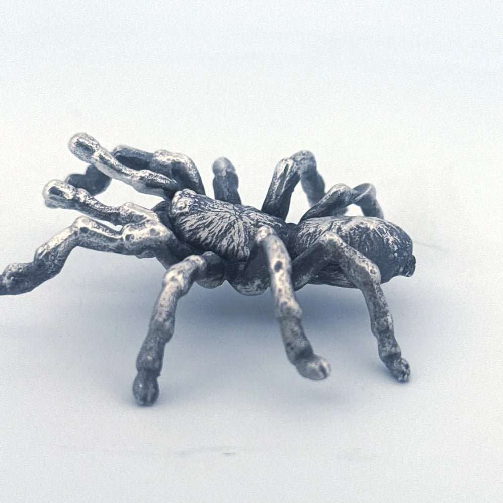 Tarantula hand-poured 999+ silver statue by Gold Spartan