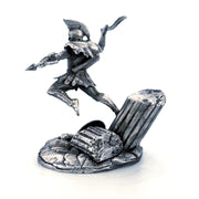 Spartan Attack hand-poured 999+ silver statue by Gold Spartan