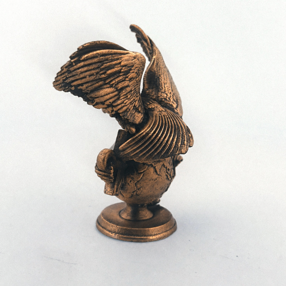 Marine's Logo