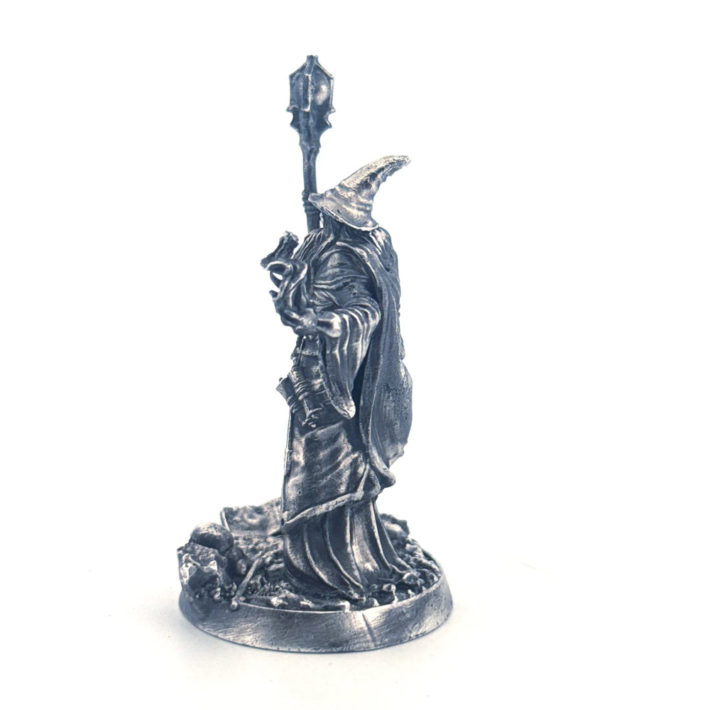 Hero Mage hand-poured 999+ silver statue by Gold Spartan