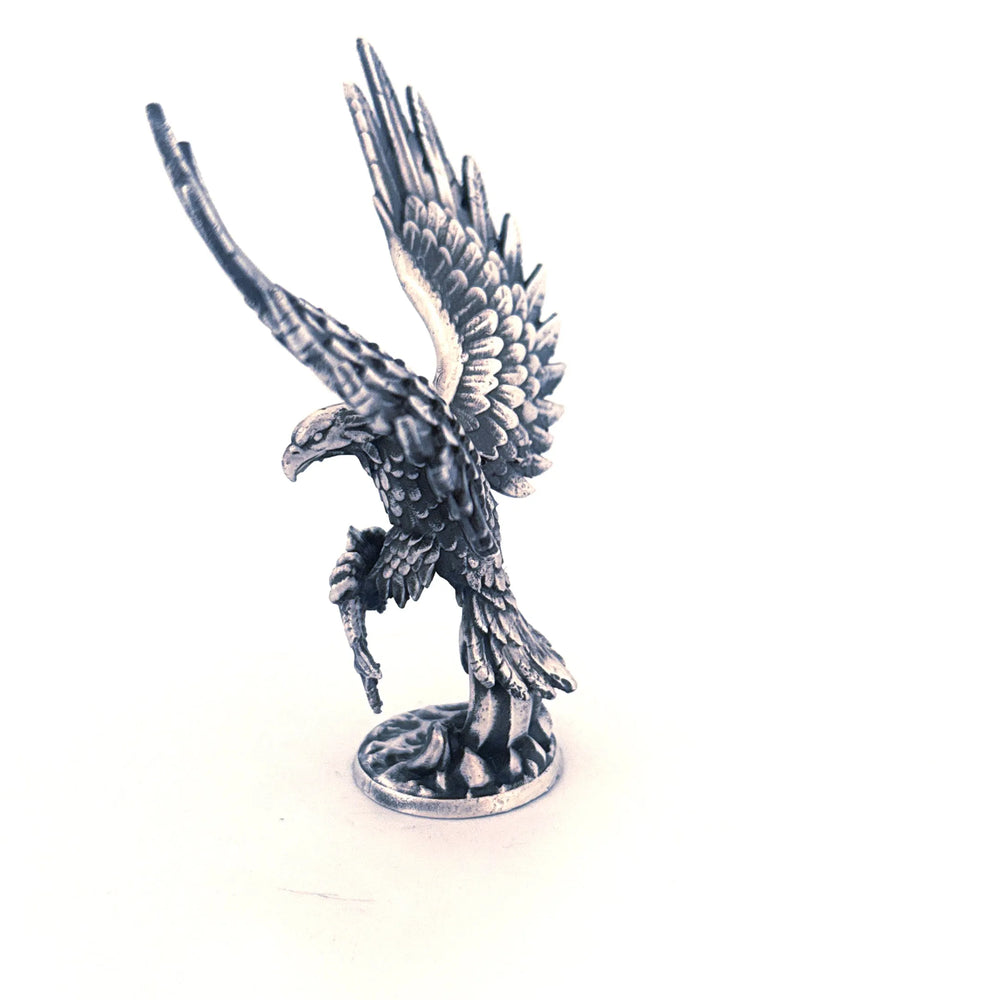 Eagle hand-poured 999+ silver statue by Gold Spartan
