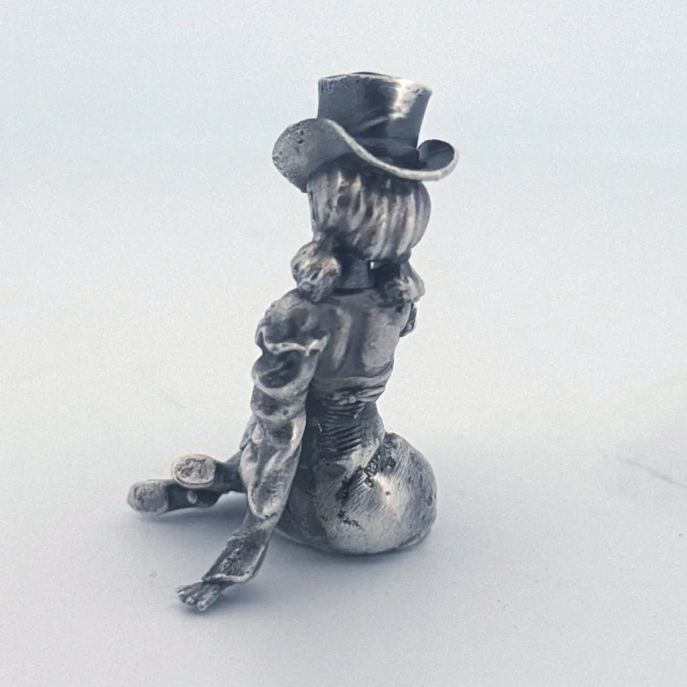 Steampunk Girl hand-poured 999+ silver statue by Gold Spartan