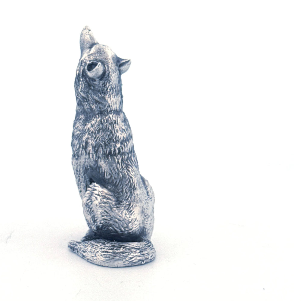 Howling Wolf hand-poured 999+ silver statue by Gold Spartan