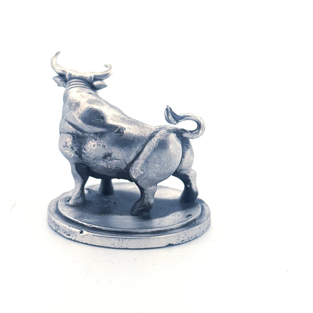 Bull hand-poured 999+ silver statue by Gold Spartan