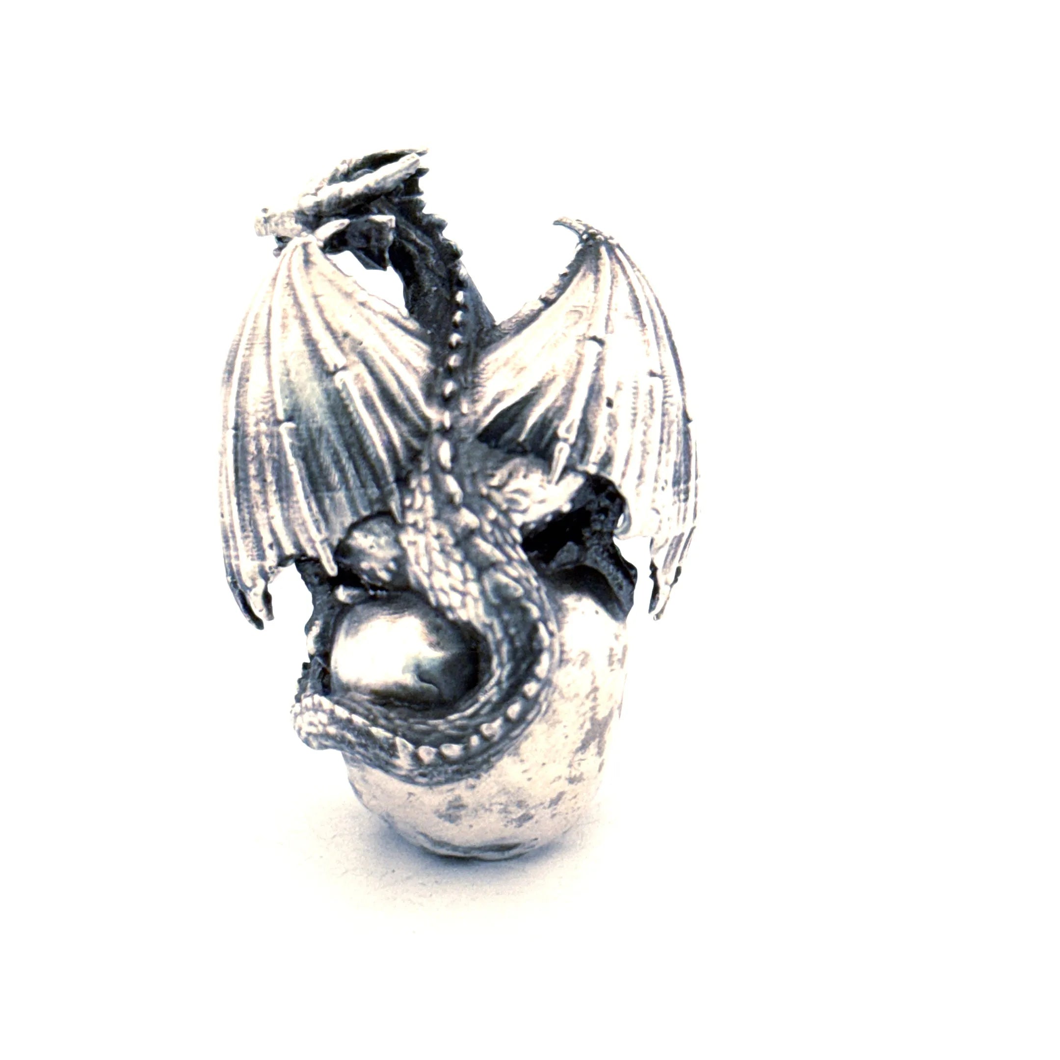 Dragon on Skull V2