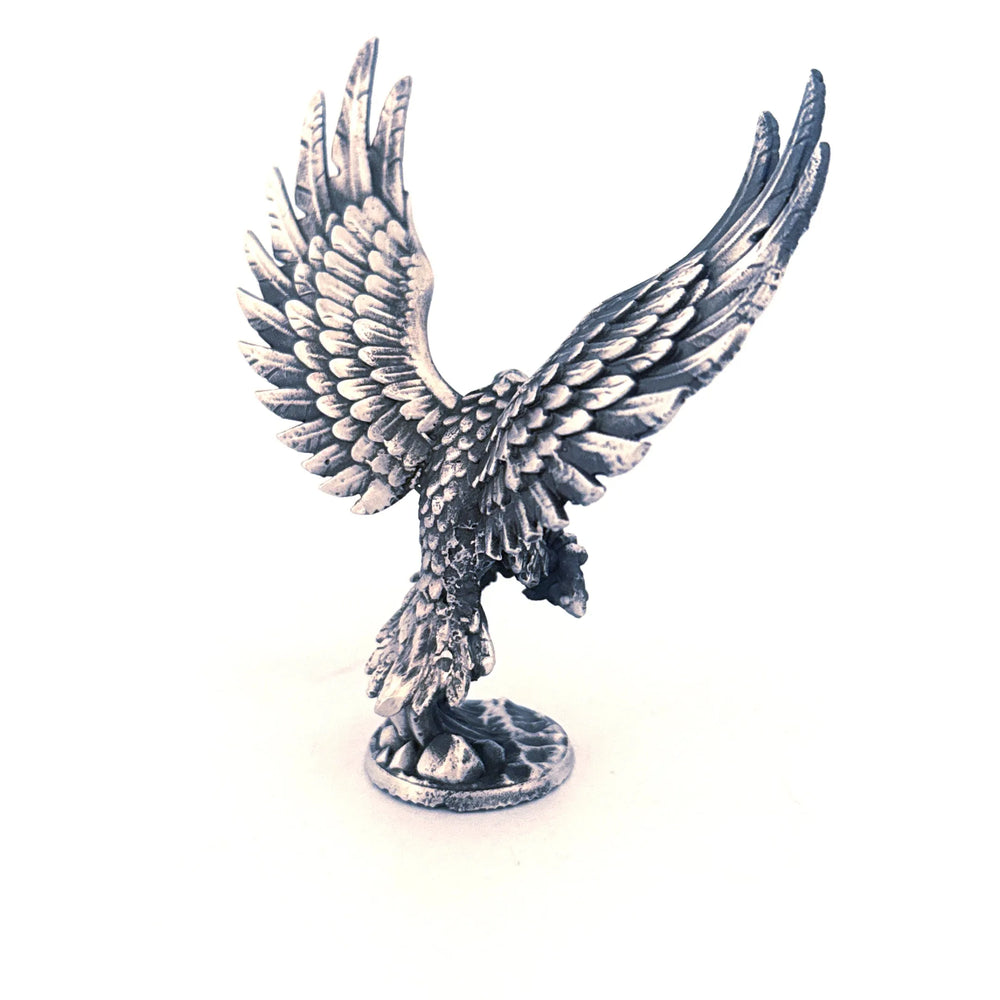 Eagle hand-poured 999+ silver statue by Gold Spartan