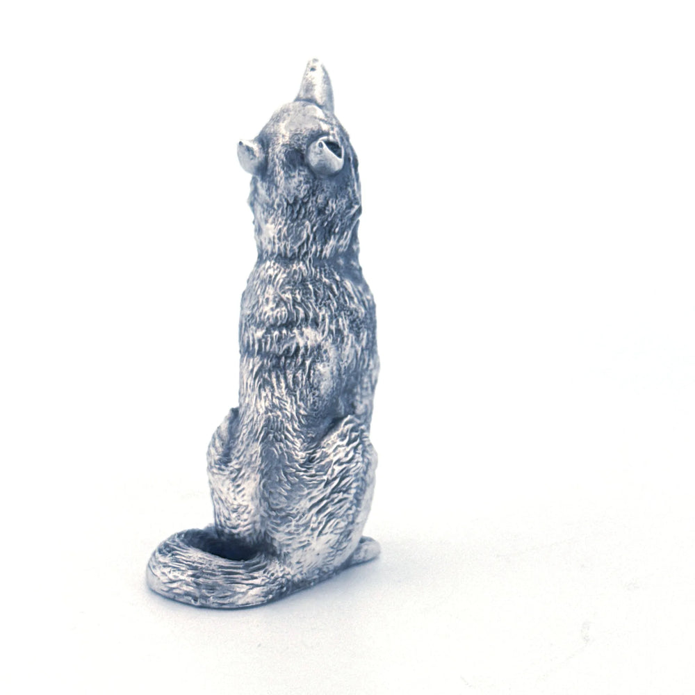 Howling Wolf hand-poured 999+ silver statue by Gold Spartan