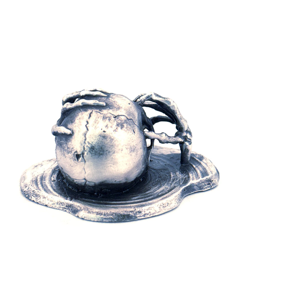 Black Sails Skull hand-poured 999+ silver statue by Gold Spartan