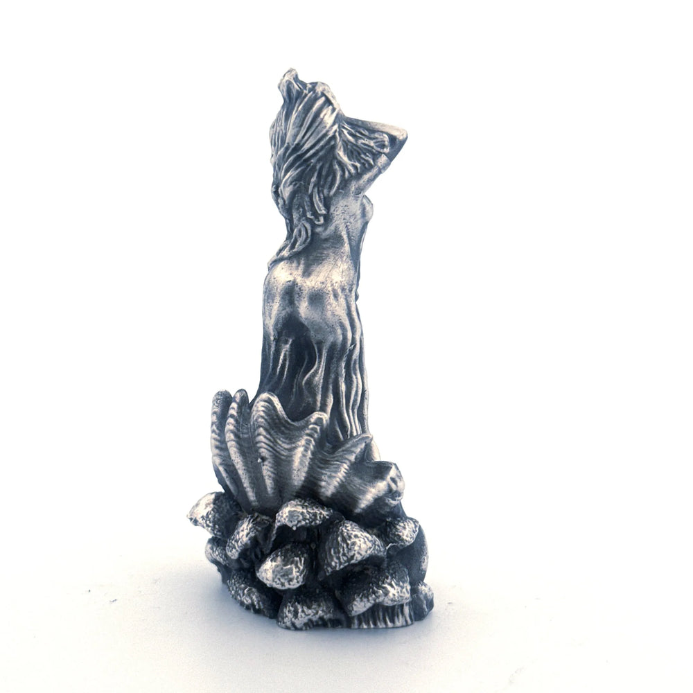 Aphrodite hand-poured 999+ silver statue by Gold Spartan