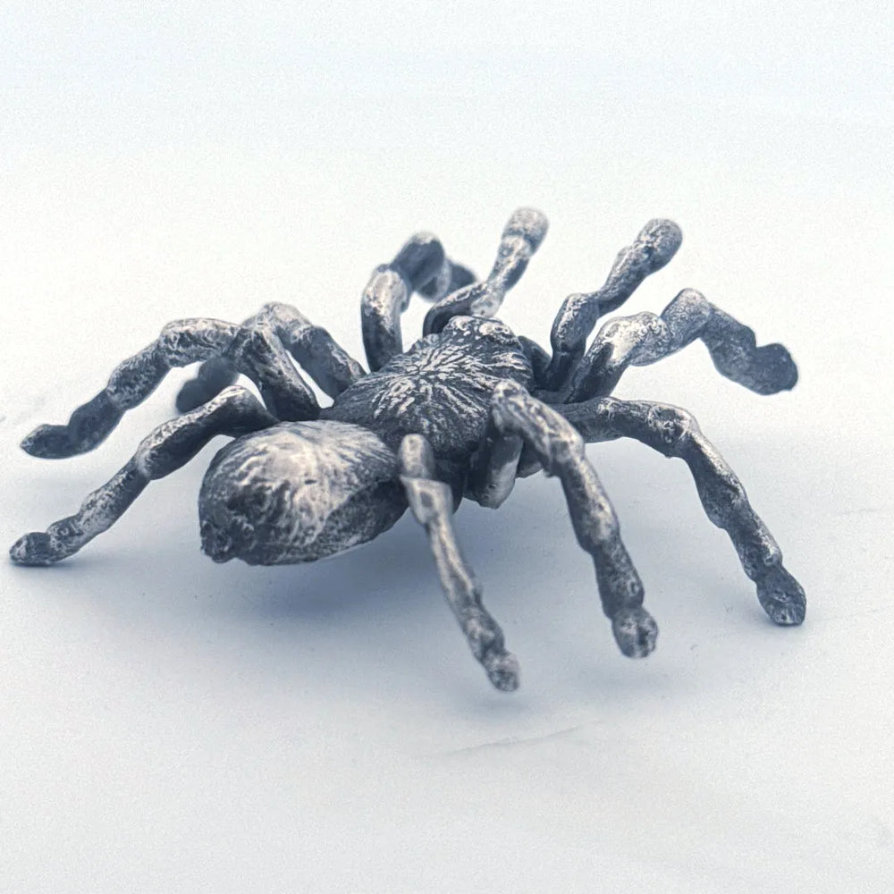 Tarantula hand-poured 999+ silver statue by Gold Spartan