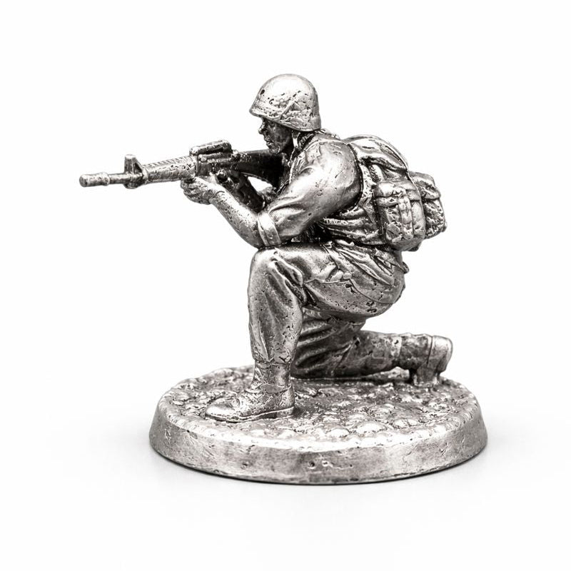 6pc Soldier Set hand-poured 999+ silver statue by Gold Spartan