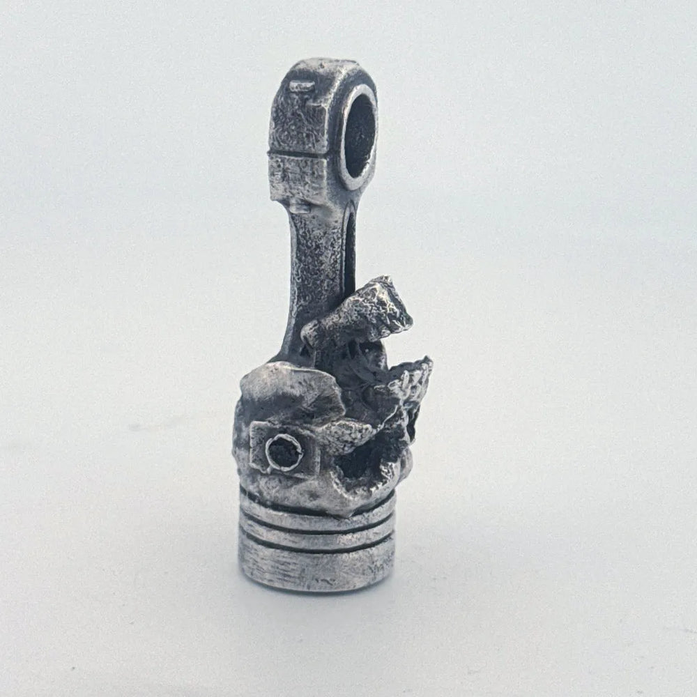 Skull Piston hand-poured 999+ silver statue by Gold Spartan