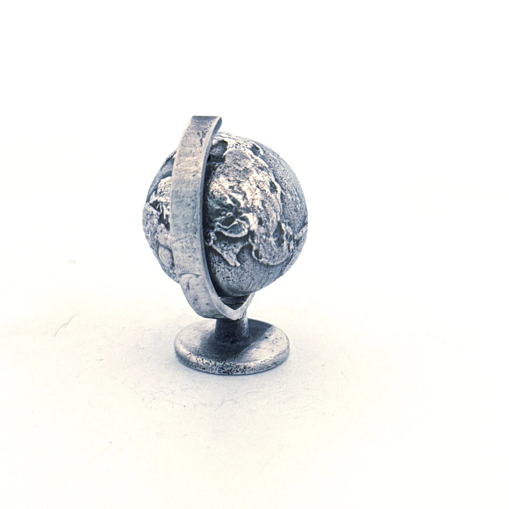 Globe hand-poured 999+ silver statue by Gold Spartan