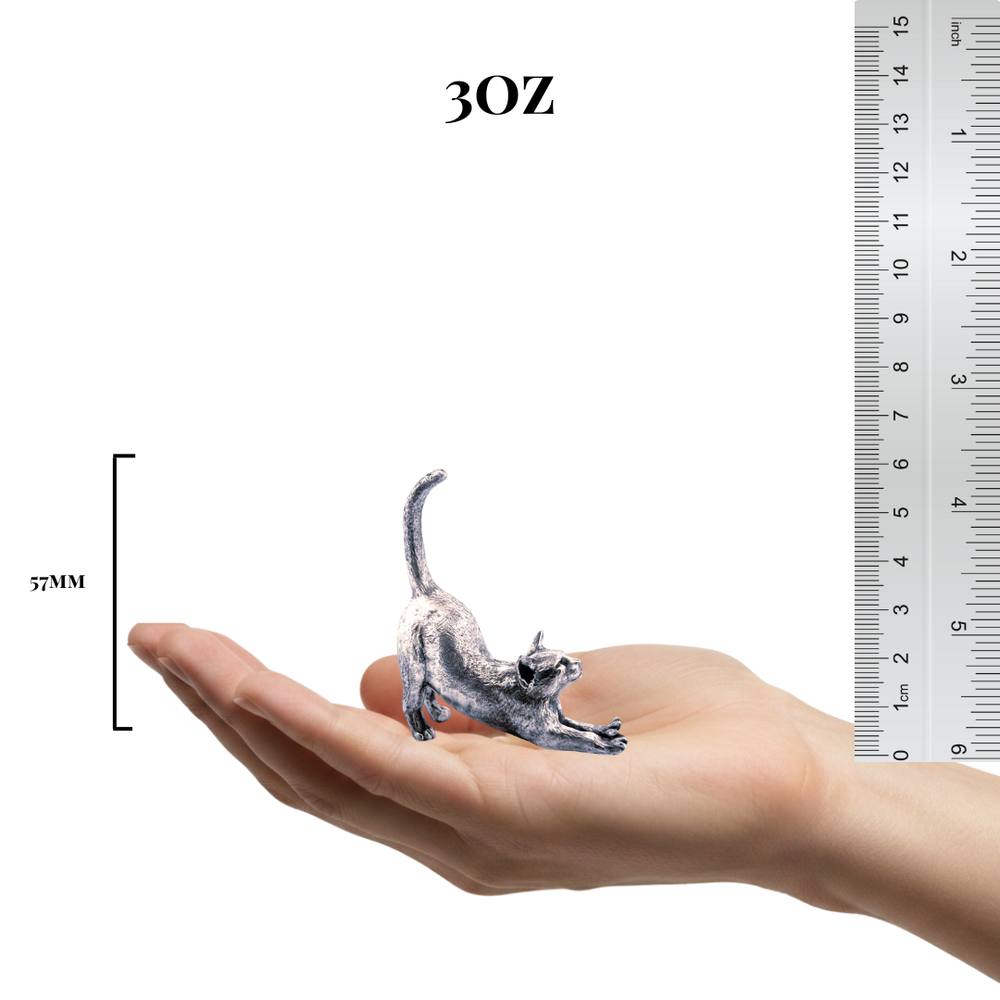 Stretching Cat hand-poured 999+ silver statue by Gold Spartan