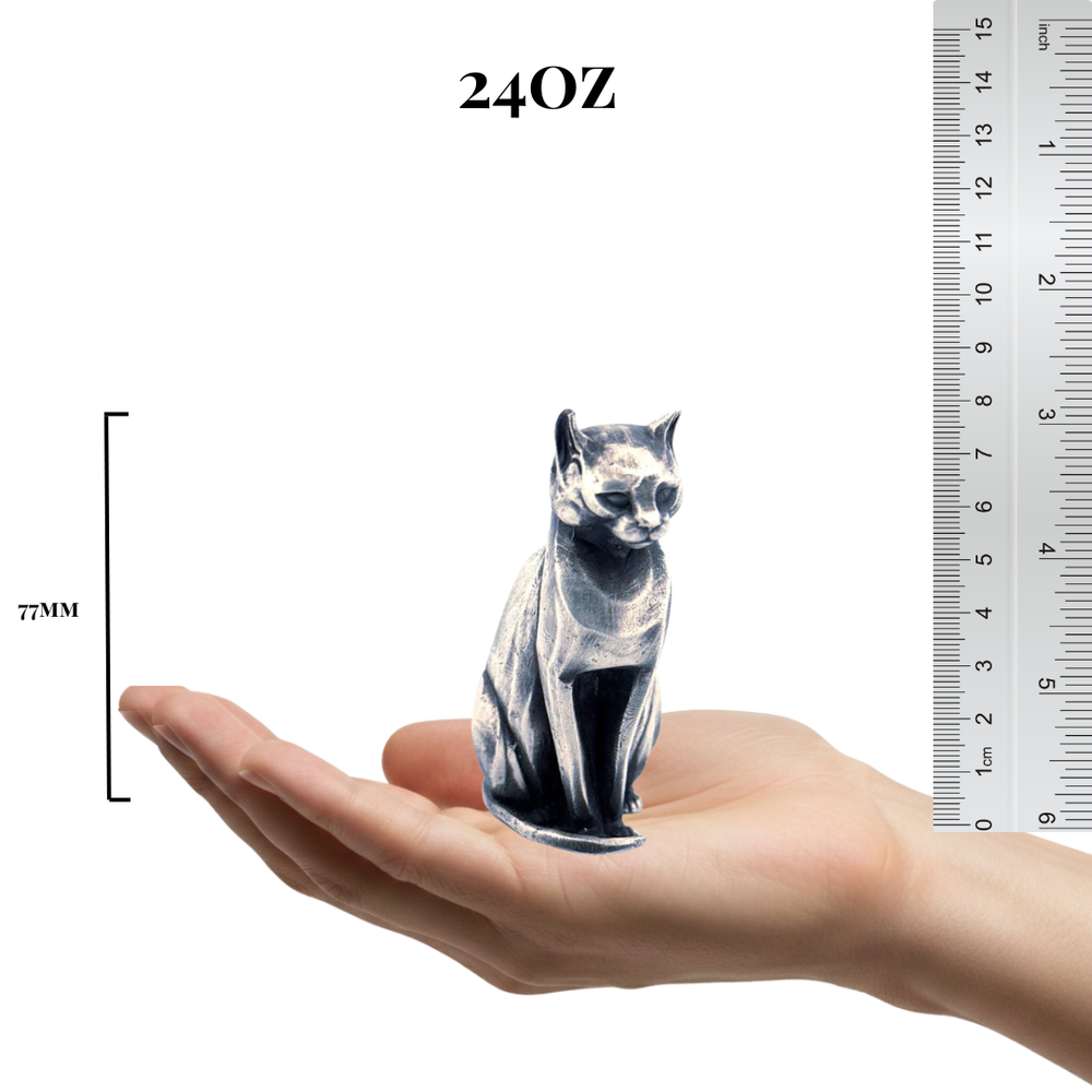 Regal Cat hand-poured 999+ silver statue by Gold Spartan