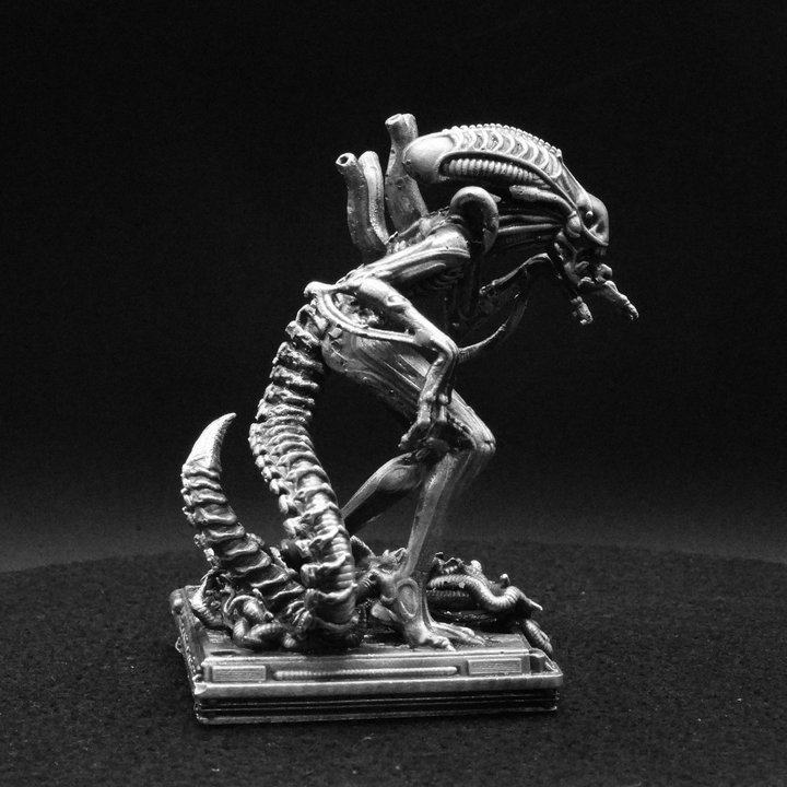 Alien Warrior hand poured 999 silver statue collectible by Gold Spartan