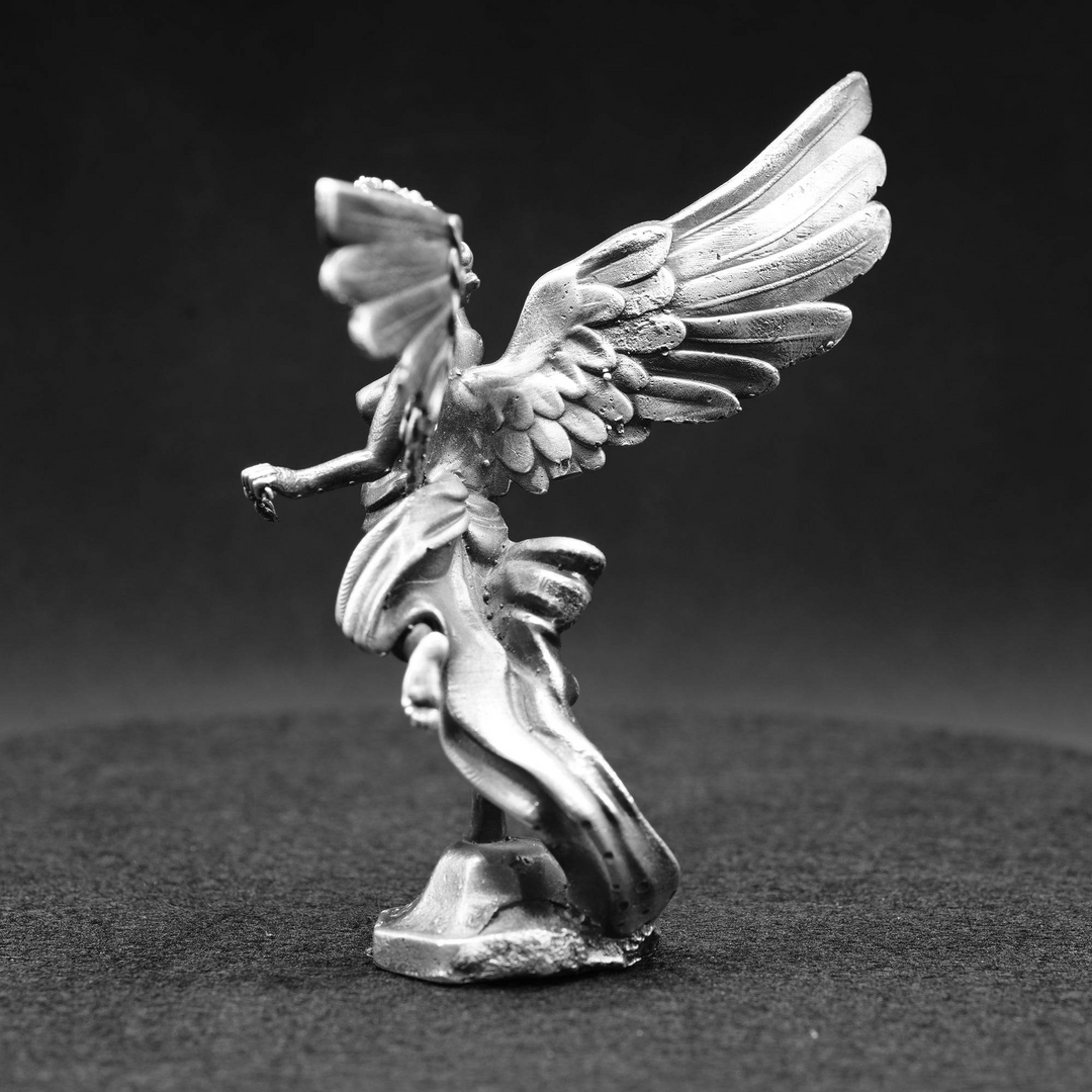 Angel of Independence (Libertad) hand poured 999 silver statue collectible by Gold Spartan