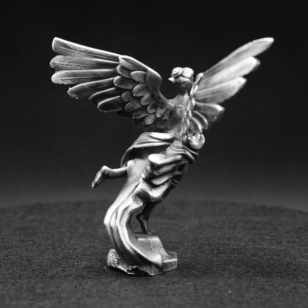 Angel of Independence (Libertad) hand poured 999 silver statue collectible by Gold Spartan