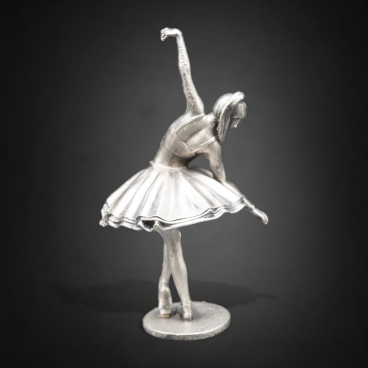 Ballerina hand poured 999 silver statue collectible by Gold Spartan