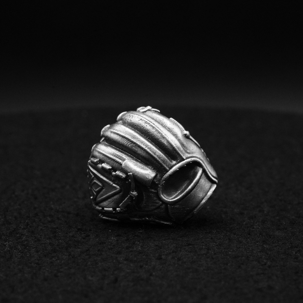 Baseball Glove hand-poured 999+ silver statue by Gold Spartan