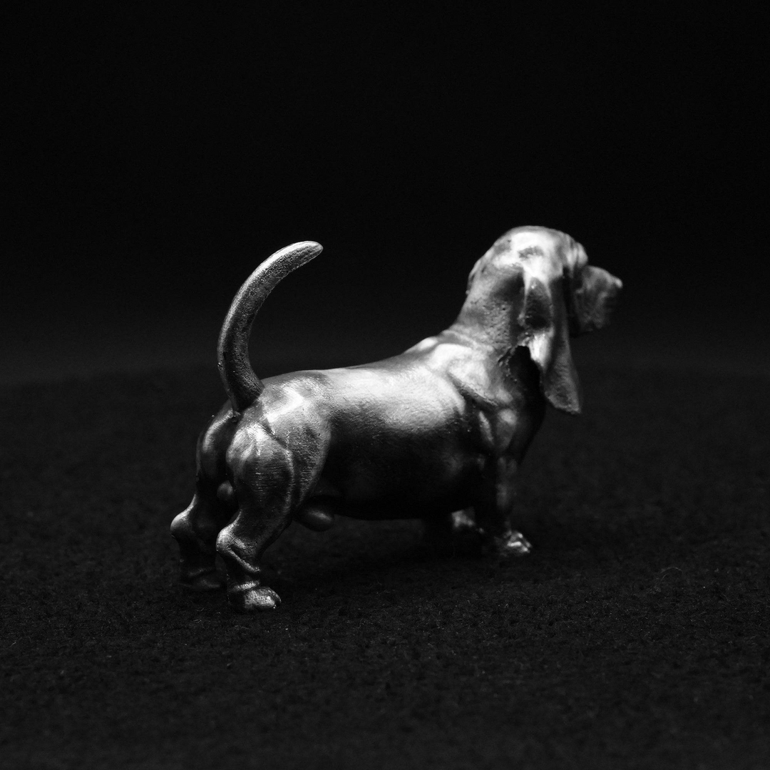 Basset Hound hand poured 999 silver statue collectible by Gold Spartan