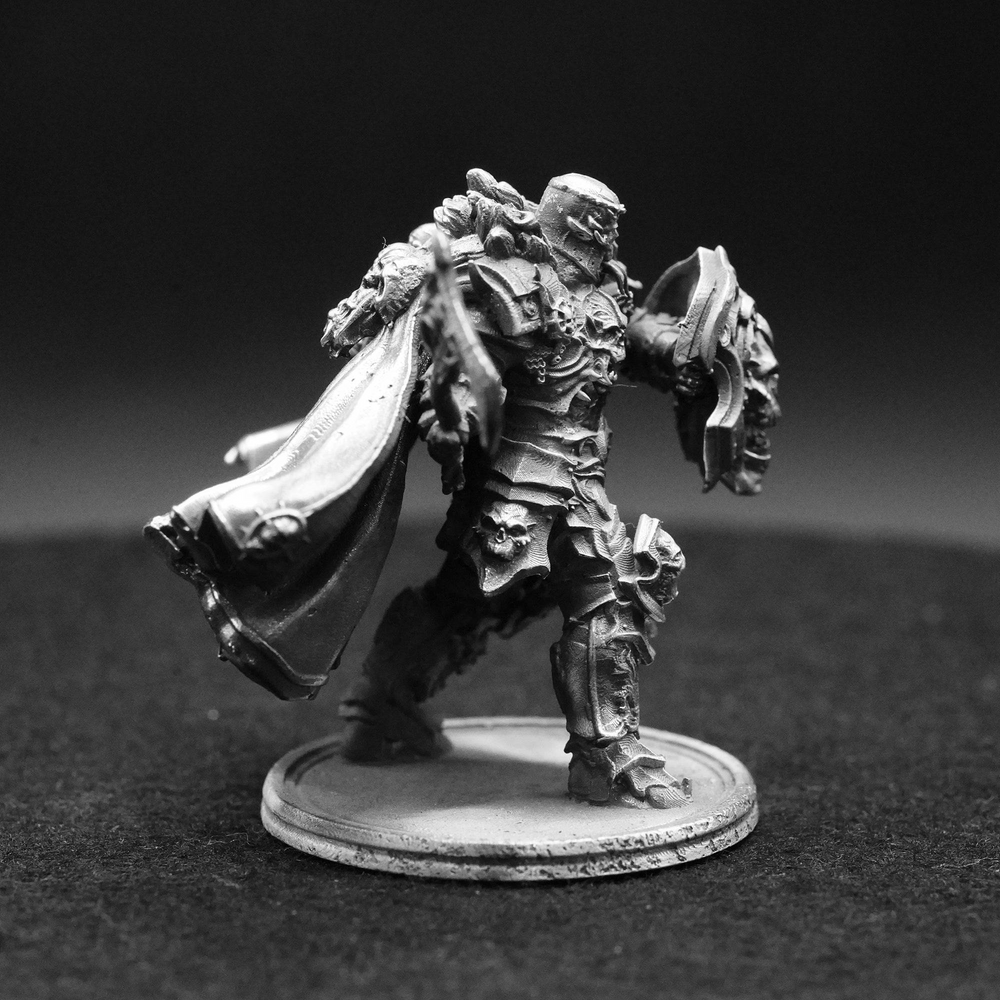 Chaos Knight hand-poured 999+ silver statue by Gold Spartan