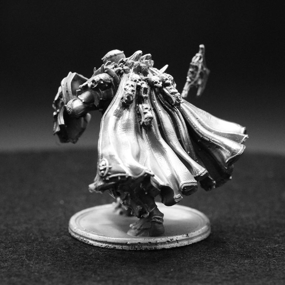 Chaos Knight hand-poured 999+ silver statue by Gold Spartan
