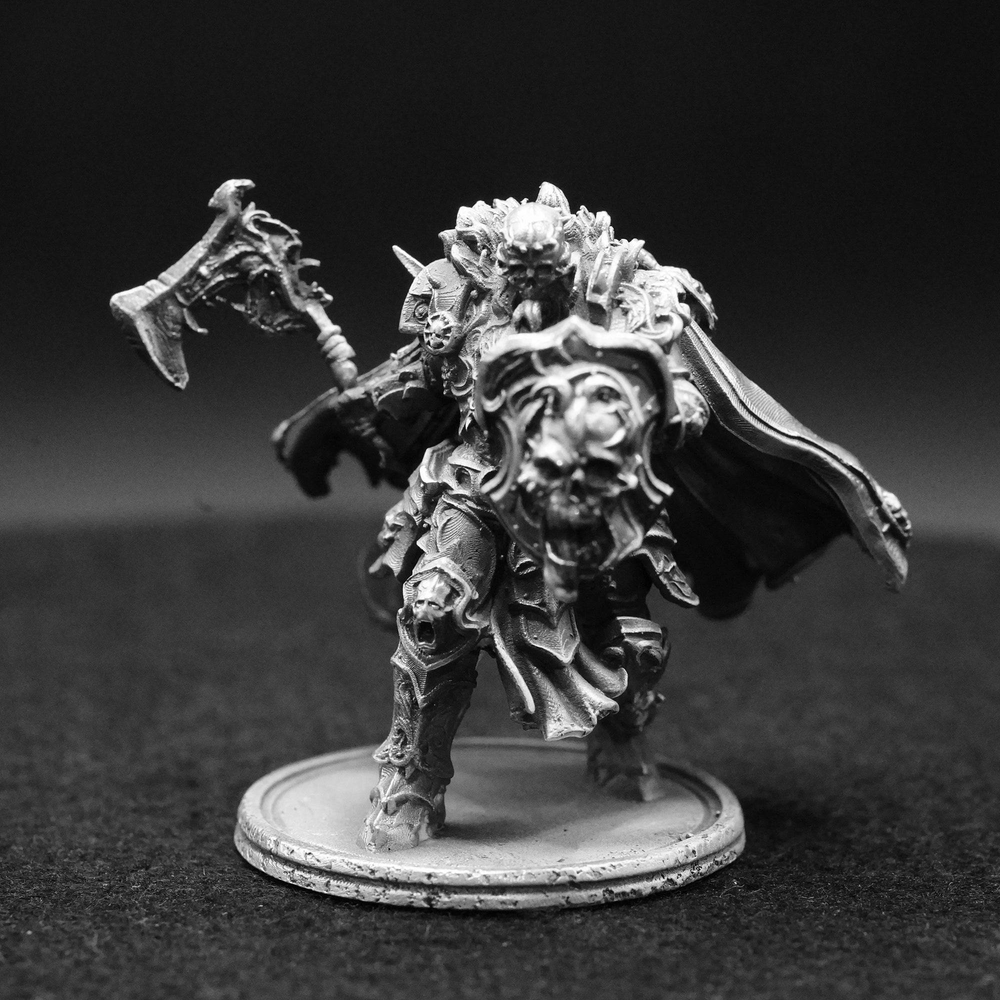 Chaos Knight hand-poured 999+ silver statue by Gold Spartan