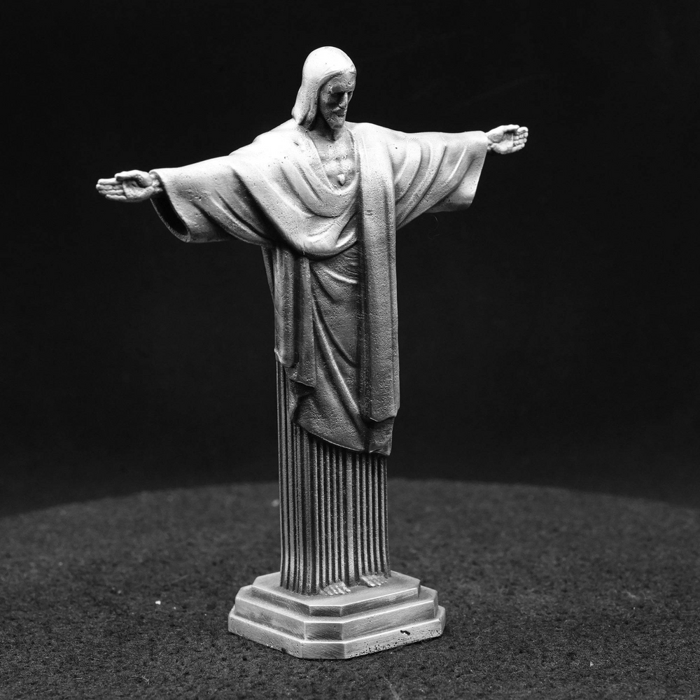 Christ the Redeemer hand poured 999 silver statue collectible by Gold Spartan