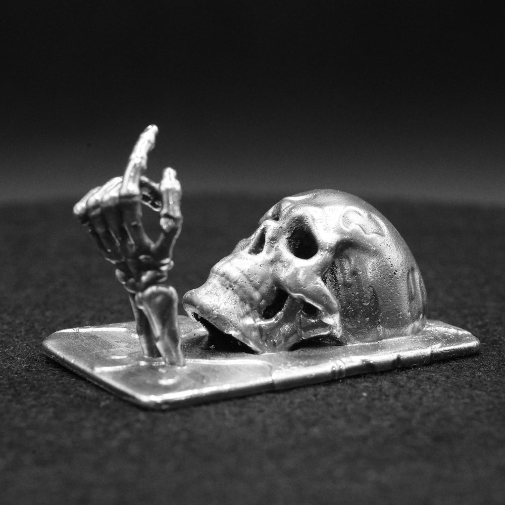 Dripping Skull hand-poured 999+ silver statue by Gold Spartan
