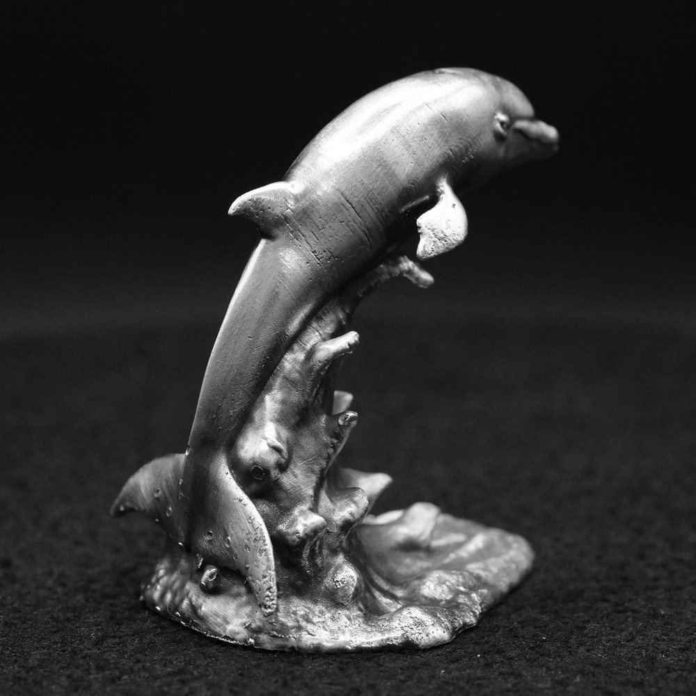 Dolphin V2 hand-poured 999+ silver statue by Gold Spartan