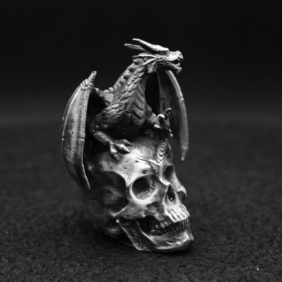 Dragon on Skull V2 hand poured 999 silver statue collectible by Gold Spartan