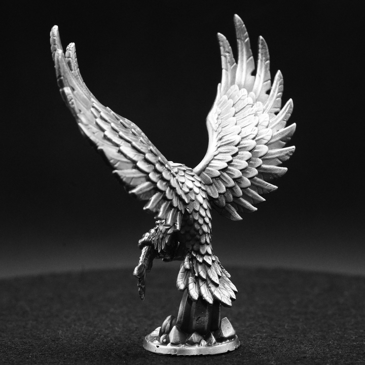 Eagle hand poured 999 silver statue collectible by Gold Spartan