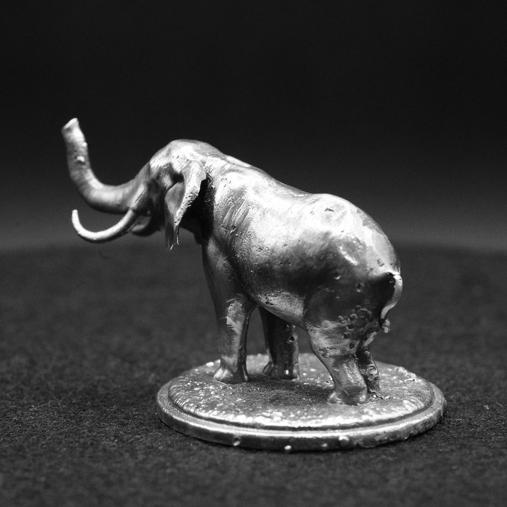 Elephant hand-poured 999+ silver statue by Gold Spartan