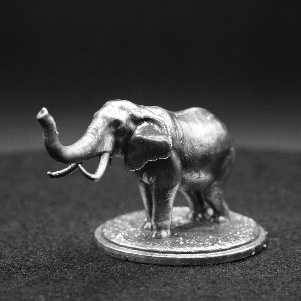 Elephant hand-poured 999+ silver statue by Gold Spartan