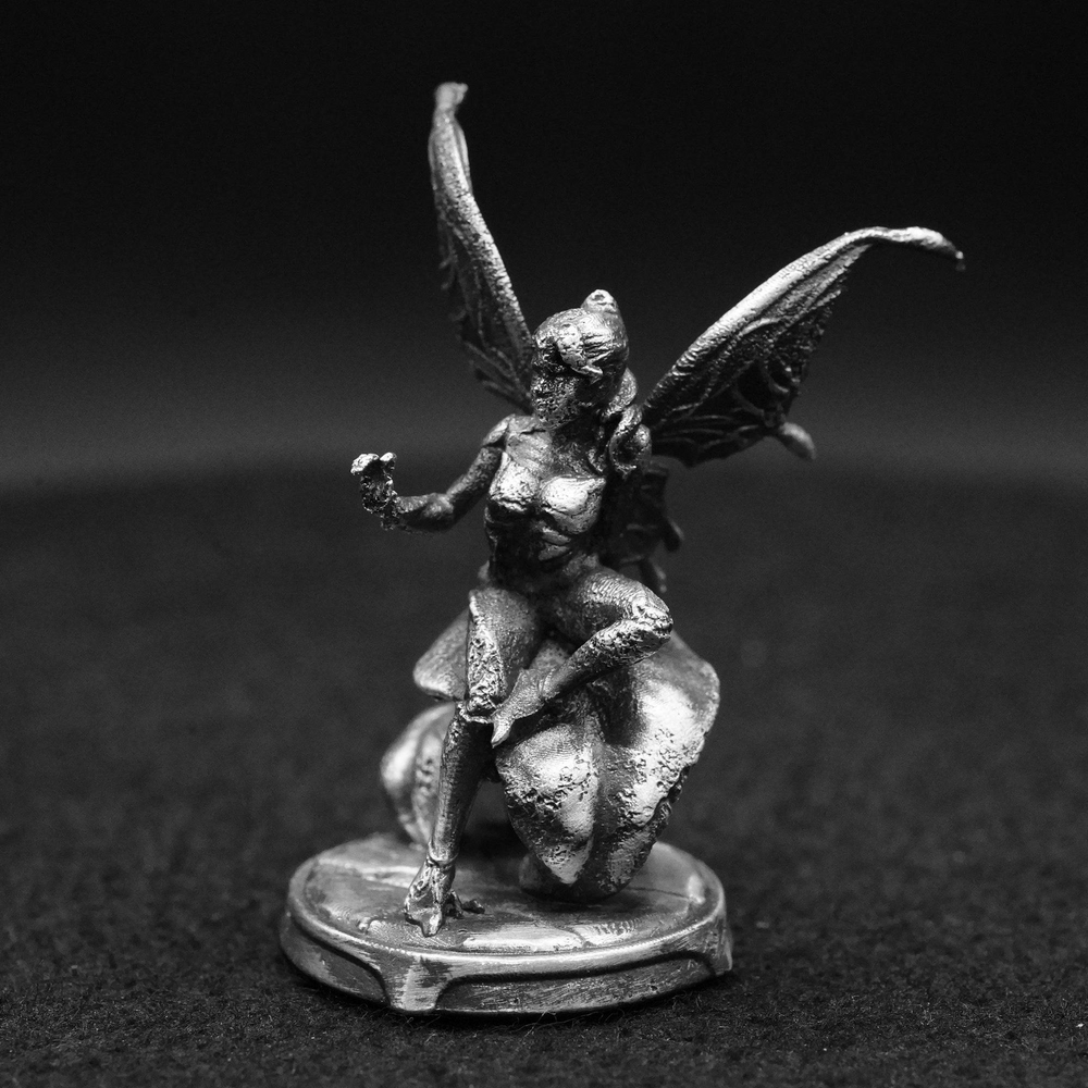 Fairy hand-poured 999+ silver statue by Gold Spartan