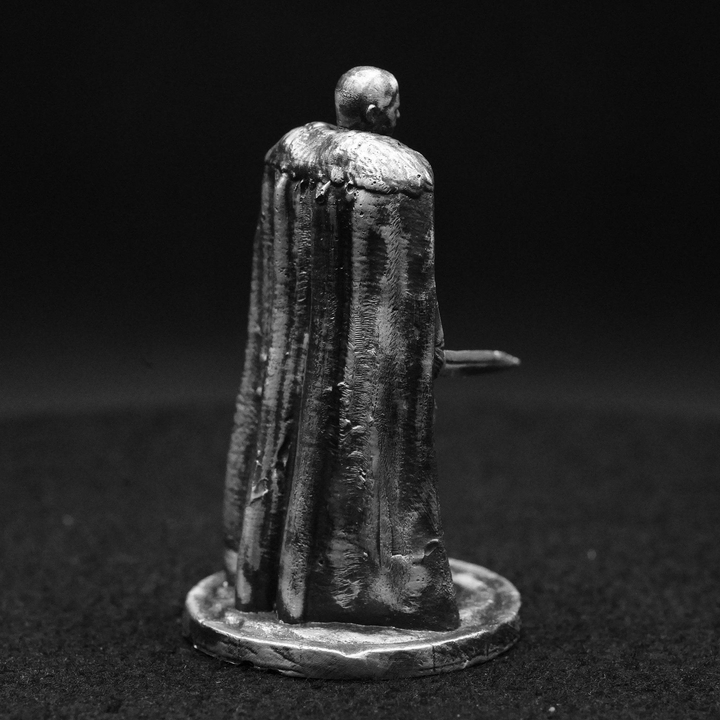 General Maximus hand poured 999 silver statue collectible by Gold Spartan