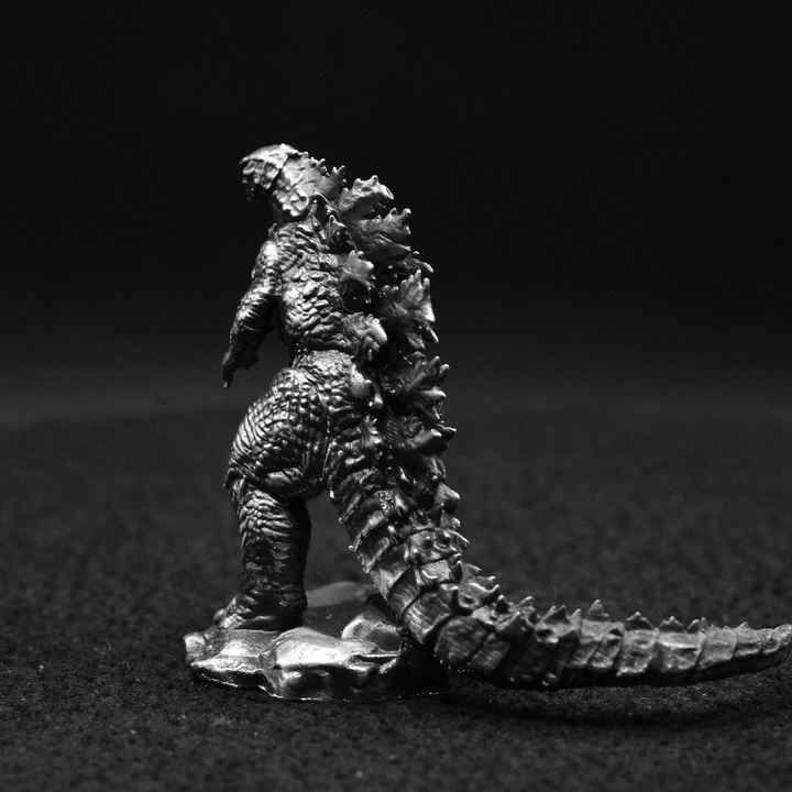 Godzilla hand poured 999 silver statue collectible by Gold Spartan