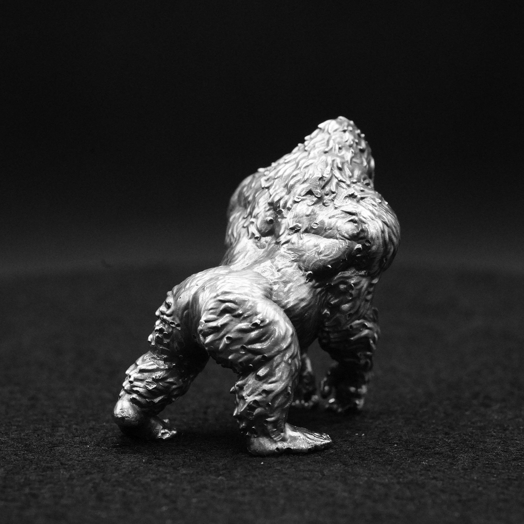 Gorilla hand poured 999 silver statue collectible by Gold Spartan