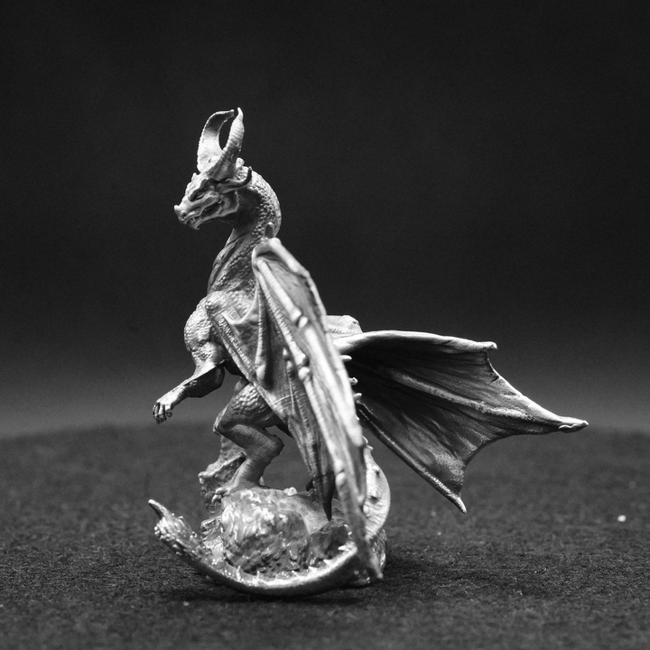 Horned Dragon hand poured 999 silver statue collectible by Gold Spartan