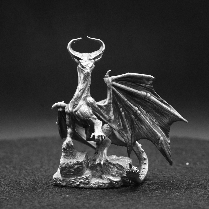 Horned Dragon hand poured 999 silver statue collectible by Gold Spartan