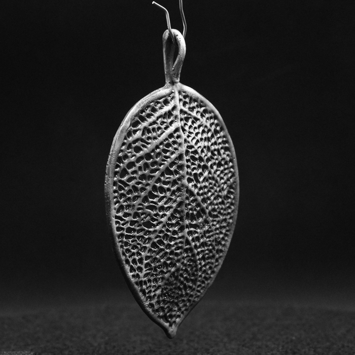 Leaf Pendant hand poured 999 silver statue collectible by Gold Spartan