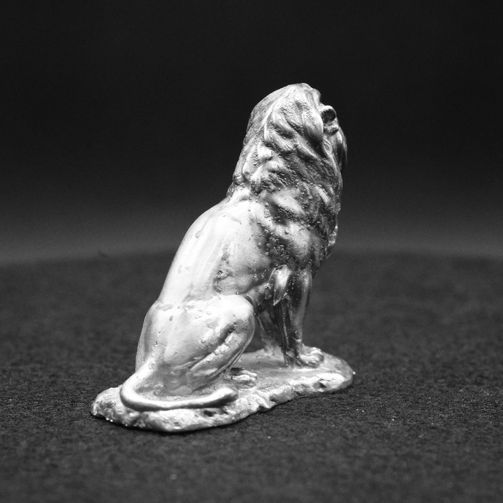 Lion hand poured 999 silver statue collectible by Gold Spartan