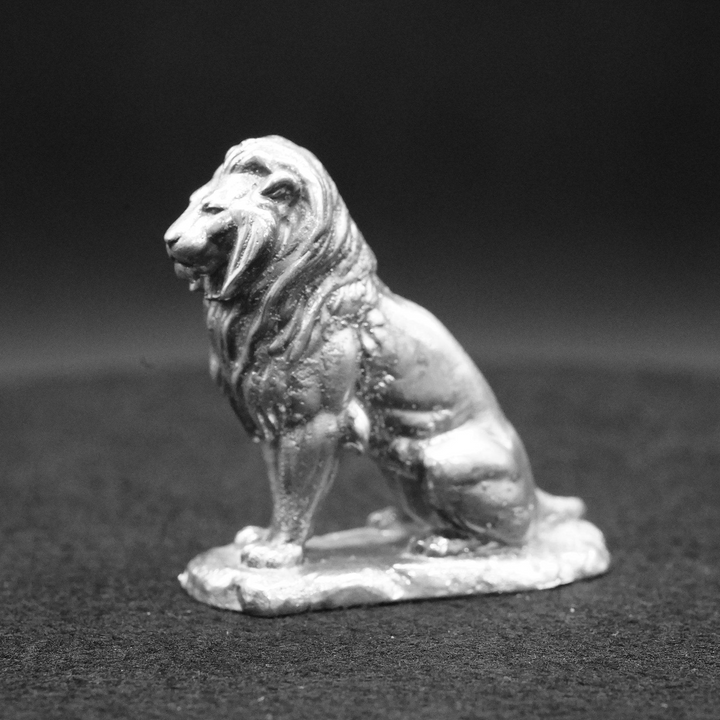 Lion hand poured 999 silver statue collectible by Gold Spartan